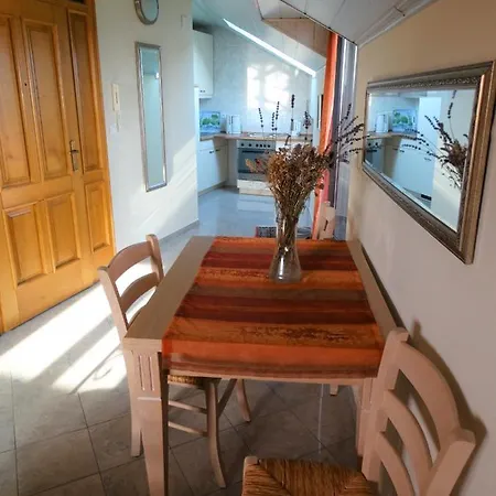 Apartment Apartmani Crikvenica 30101 - Pepa *