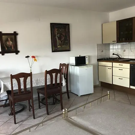 Apartmani Crikvenica 30101 - Pepa Apartment Crikvenica