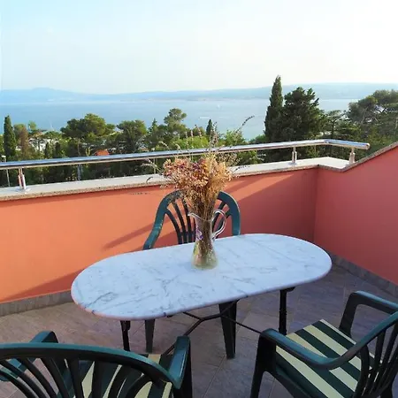 Apartmani Crikvenica 30101 - Pepa * Crikvenica